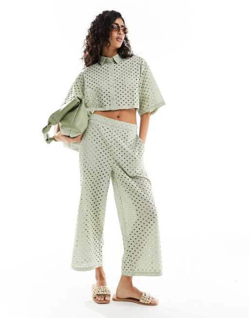 ASOS DESIGN - Broderie culotte in saliegroen, deel van co-ord set