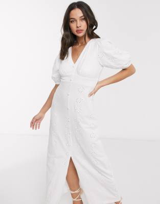 white dress puffy sleeves