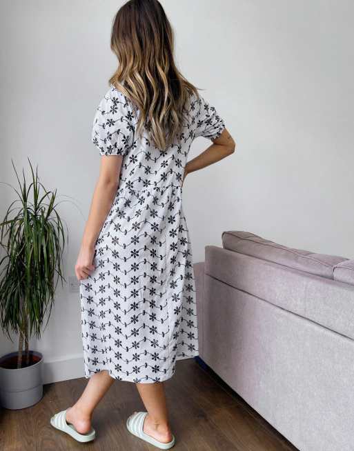 asos broderie midi dress NWT ASOS Broderie Blouson Sleeve Midi Dress w/ Contrast Embroidery MSRP$260