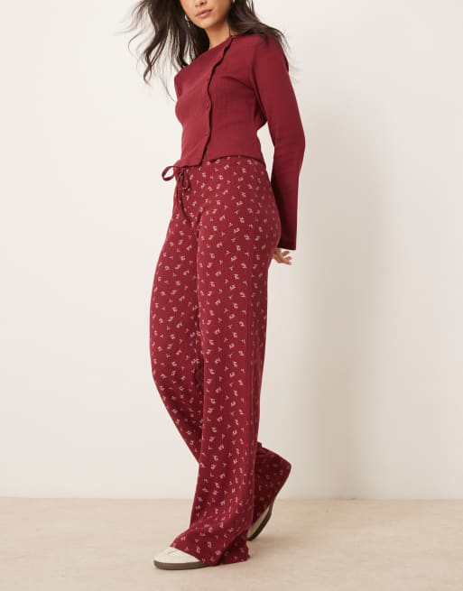 ASOS DESIGN - Broek met fijne print en wafelstructuur in bordeauxrood, 2 van 5