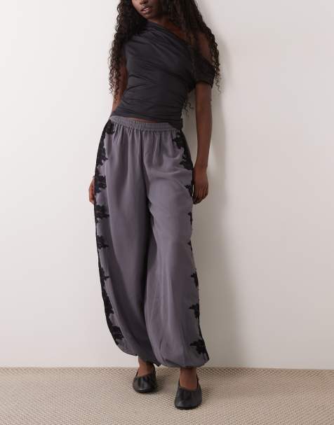 ASOS DESIGN broek met kanten inzet in antracietgrijs - view 1