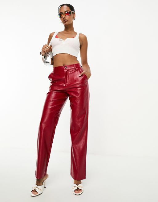 ASOS DESIGN - Broek met rechte pijpen van imitatieleer in rood met krok-effect