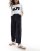 Thumbnail 1 van 5