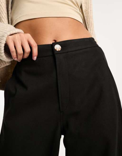 ASOS DESIGN - Broek met structuur en wijde, rechte pijpen in zwart, 3 van 4