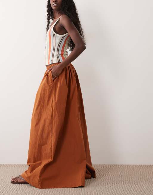 ASOS DESIGN - Broek met superwijde pijpem in toffeebruin, 2 van 5