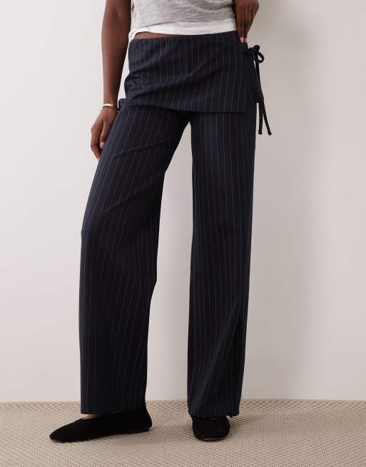 ASOS DESIGN broek met taillebanddetail in krijtstreep, 2 van 5