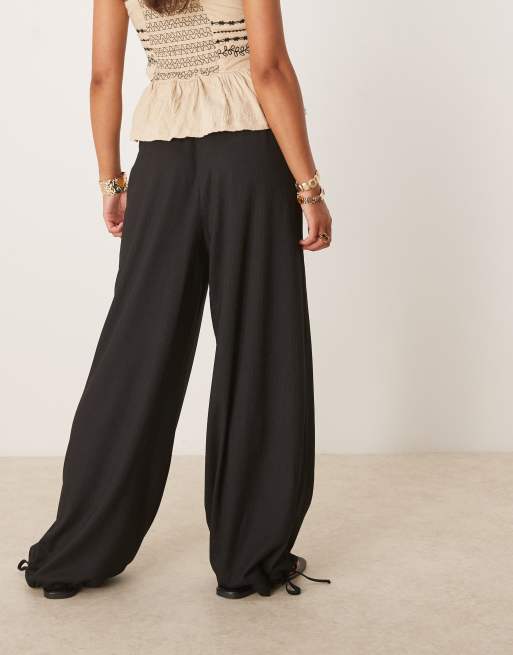 ASOS DESIGN - Broek met textuur en ballonpijpen in zwart, 3 van 5