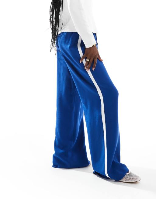 ASOS DESIGN - Broek met wijde pijpen en contrasterende streep in blauw