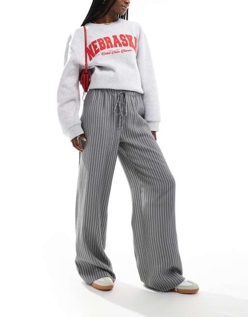 ASOS DESIGN - Broek met wijde pijpen en strepen in grijs