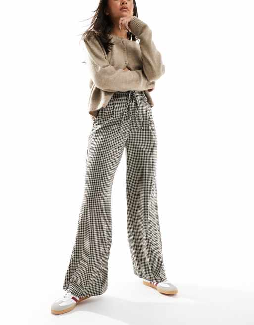 ASOS DESIGN - Broek met wijde pijpen, strikceintuur en micro-pied-de-poule ruitjes