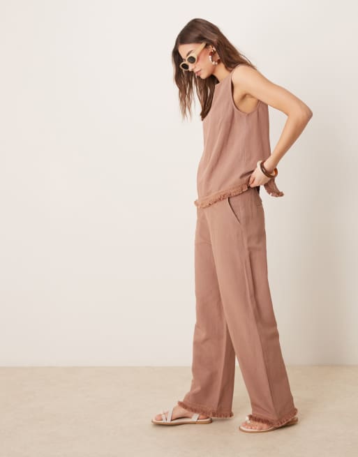 ASOS DESIGN - Broek van linnenmix met rechte pijpen en kwastjes aan de zoom in mokka, deel van co-ord set