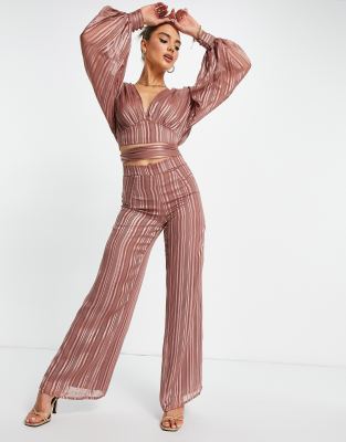 ASOS DESIGN - Broek van satijnen jacquard met wijde pijpen in roestbruin, deel van co-ord set