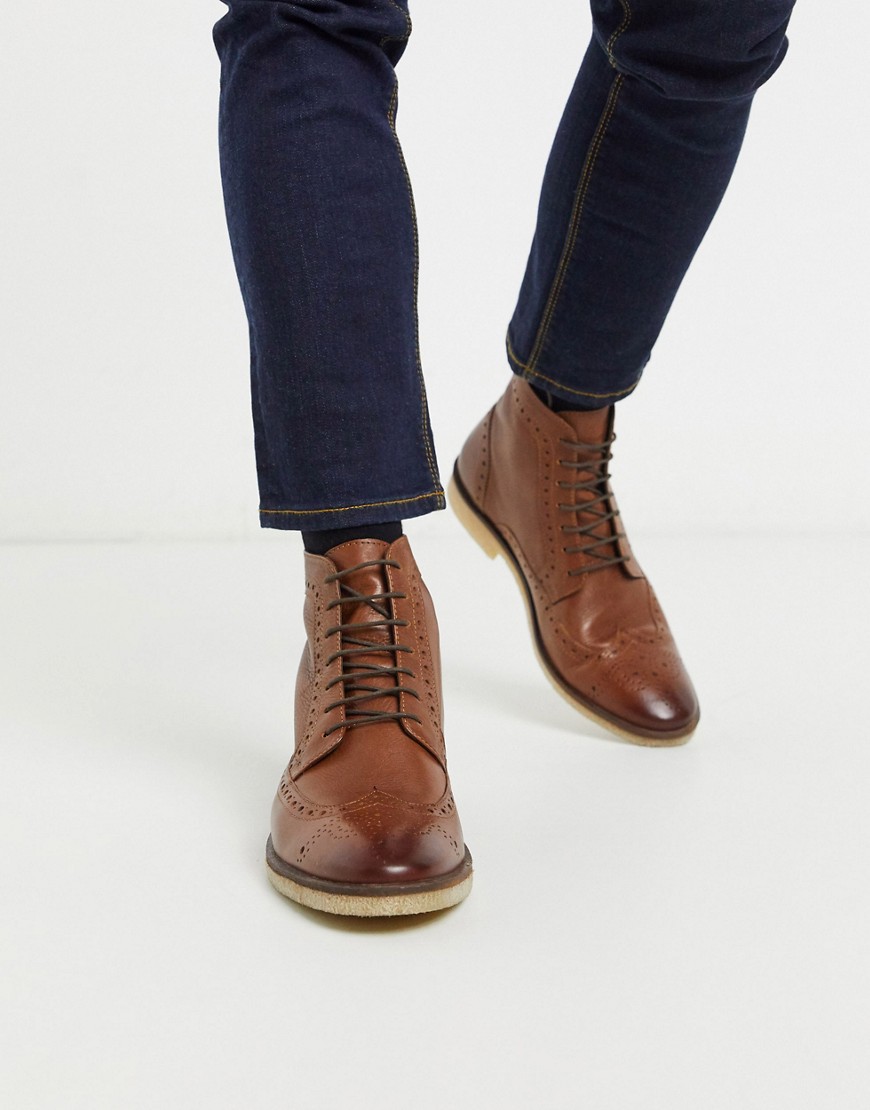 Asos Design Brogue Boots In Tan Leather With Natural Sole-brown
