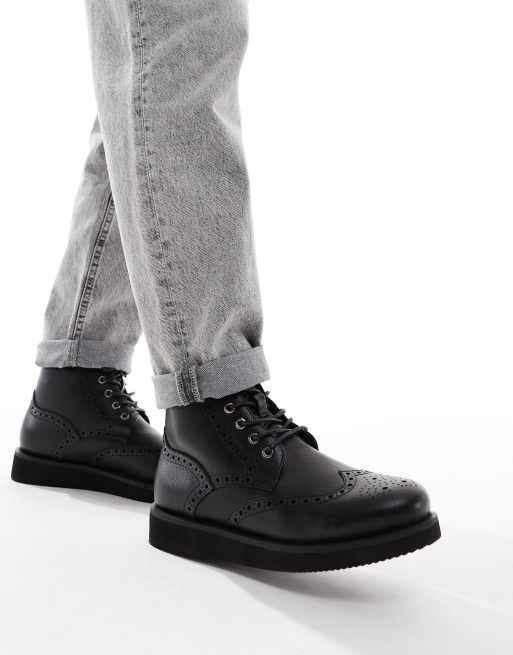 ASOS DESIGN - Brogue laarzen met veters en sleehak in zwart, 2 van 4