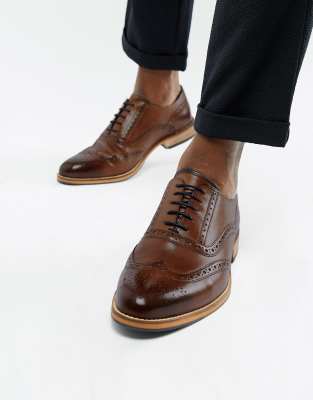 leather shoes brown colour