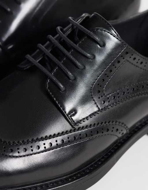 ASOS DESIGN brogues met veters en zool met profiel in zwart, 4 van 4