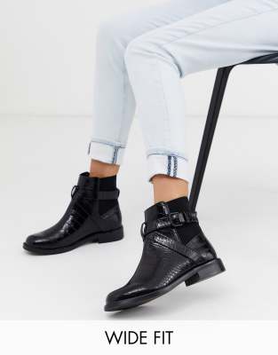 bottines plates croco