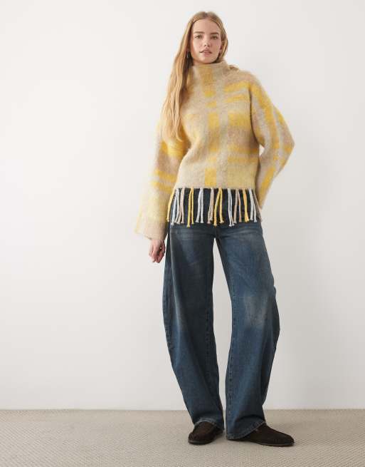 ASOS DESIGN børstet striktrøje med frynser i gul tern, 2 af 4