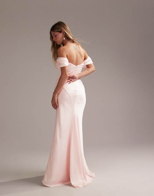 ASOS DESIGN - Brudepiger - Lyserød bardot-maxikjole i satin, 3 af 5