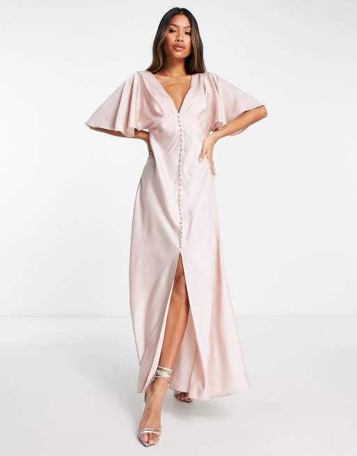 ASOS DESIGN – Brudtärnor – Puderrosa maxiklänning med cape-ärmar och knäppning av satin, 4 av 4