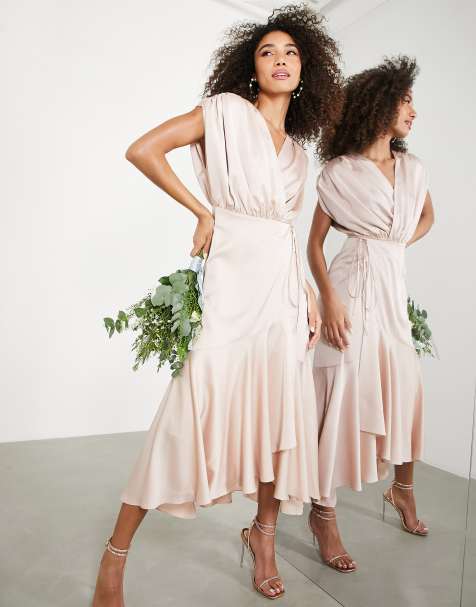 ASOS DESIGN – Brudtärnor – Puderrosa midiklänning med omlottdesign och rynkning av satin - view 1
