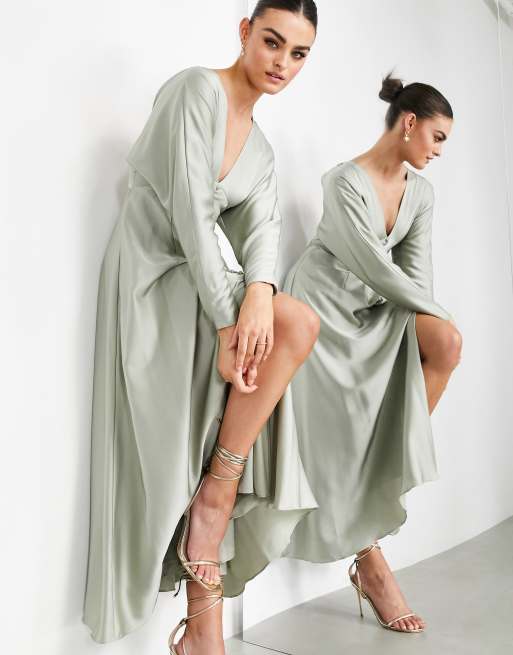 ASOS DESIGN – Brudtärnor – Salviagrön maxiklänning i satin med snörning baktill, 4 av 4