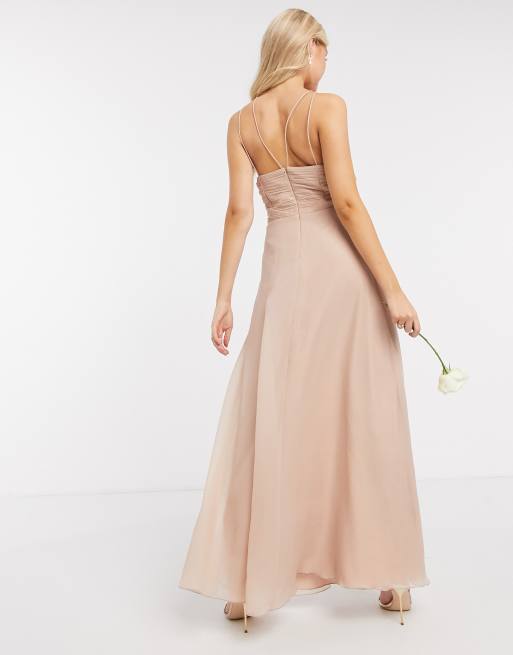ASOS DESIGN - Bruidsmeisjes - Lange jurk met rimpeleffect en gestrikte taille in beigeroze, 2 van 4
