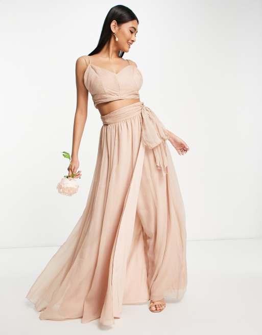 ASOS DESIGN - Bruidsmeisjes - Lange, zachte rok met overslag in beigeroze, deel van co-ord set 