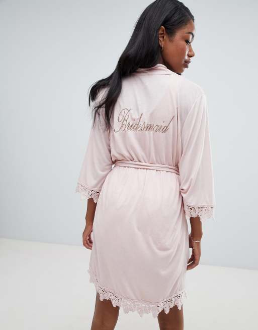 ASOS DESIGN - Bruiloft - Bruidsmeisjeshemd en korte pyjama met kanten strook en badjas, 3 van 3