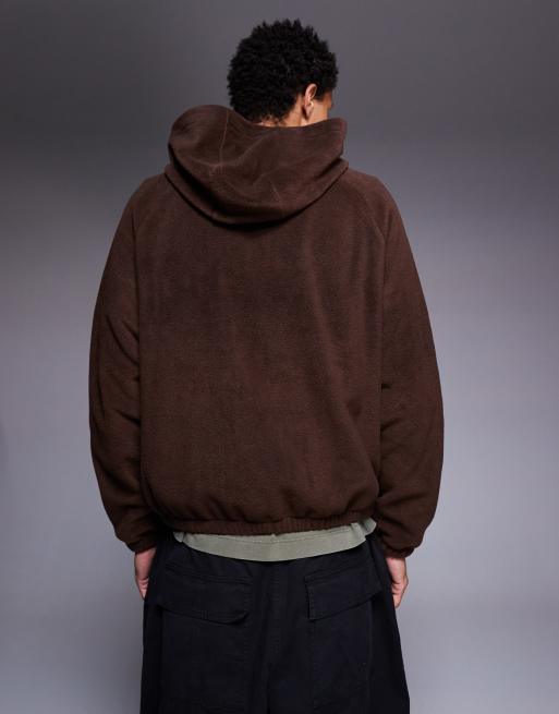 ASOS DESIGN – Brun, avslappnad fleecetröja med huva, dragkedja och ståkrage, 3 av 5