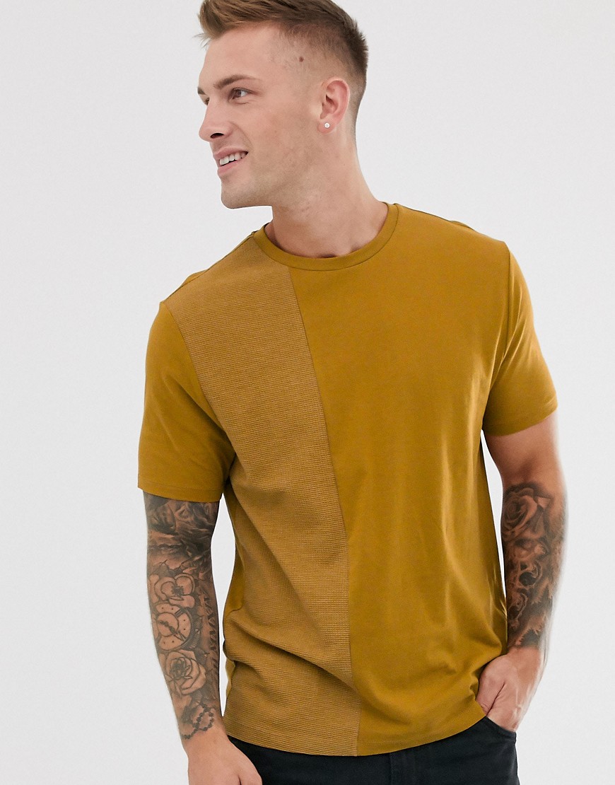 ASOS DESIGN – Brun blockfärgad t-shirt med avslappnad passform och våfflad struktur-Guldbrun
