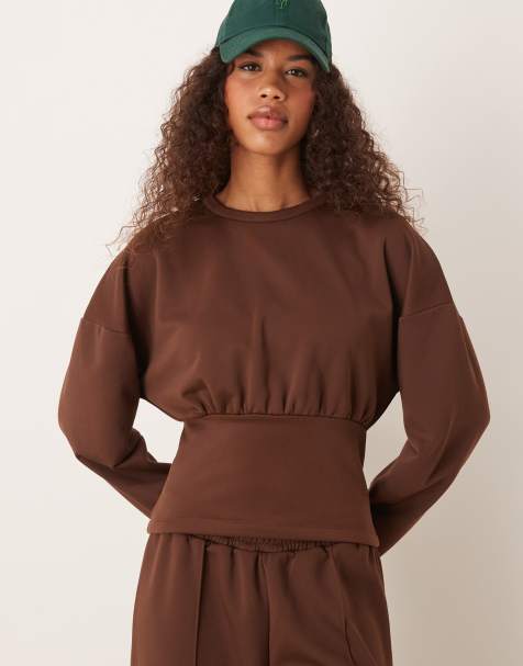 ASOS DESIGN – Brun, borstad sweatshirt i scubamaterial med stora ärmar - view 1