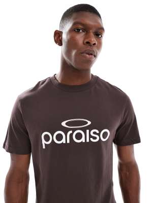 ASOS DESIGN - Brun cropped T-shirt med tekstgrafik - view 1