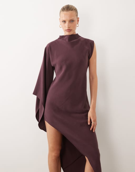 ASOS DESIGN – Brun, enärmad maxiklänning med hög krage och asymmetrisk fåll, 2 av 4