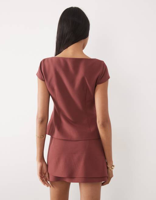 ASOS DESIGN – Brun, figursydd topp med holkärmar, 4 av 4
