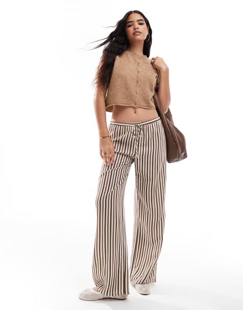 ASOS DESIGN – Brun, fluffigt stickad kostymväst - view 1
