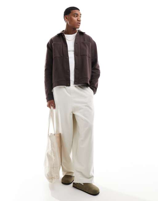 ASOS DESIGN – Brun, kraftig jacka i oversize med ficka och knäppning av jersey, 2 av 4