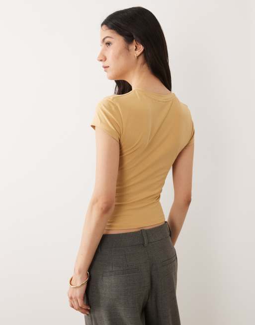 ASOS DESIGN – Brun, krympt t-shirt med korta ärmar och hästtryck, 4 av 4
