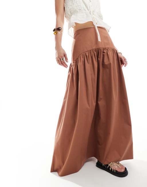 ASOS DESIGN – Brun maxikjol med sänkt midja, 2 av 5