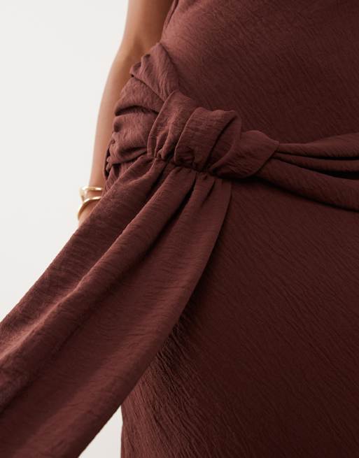 ASOS DESIGN - Brun maxikjole med cami-stropper og drapering i siden, 2 af 4