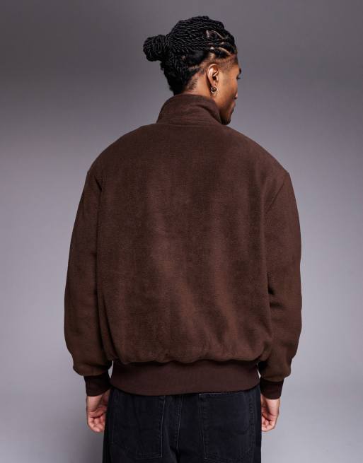ASOS DESIGN - Brun og afslappet sweatshirt i fleece med ståkrave og kort lynlås , 3 af 5