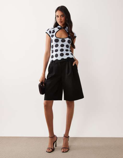 ASOS DESIGN - Brun og blå top med korte ærmer, udskæring og polkaprikker, 4 af 4