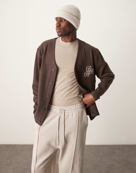 ASOS DESIGN - Brun og oversized cardigan med vaffeltekstur og broderi på brystet - view 1