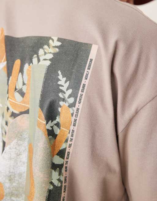 ASOS DESIGN - Brun oversized T-shirt med abstrakt grafik i firkantet pasform, 3 af 4
