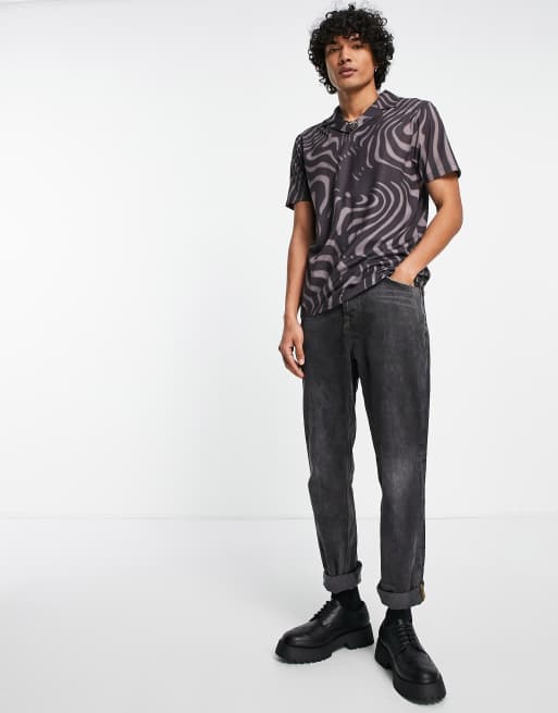 ASOS DESIGN - Brun polo-T-shirt med reverskrave og hvirvelprint , 4 af 4