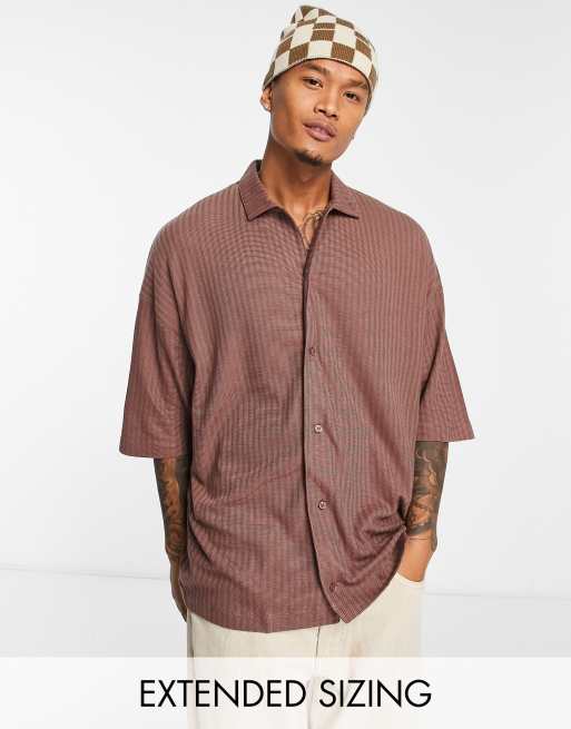ASOS DESIGN – Brun ribbad skjorta i oversize med halvlånga ärmar 