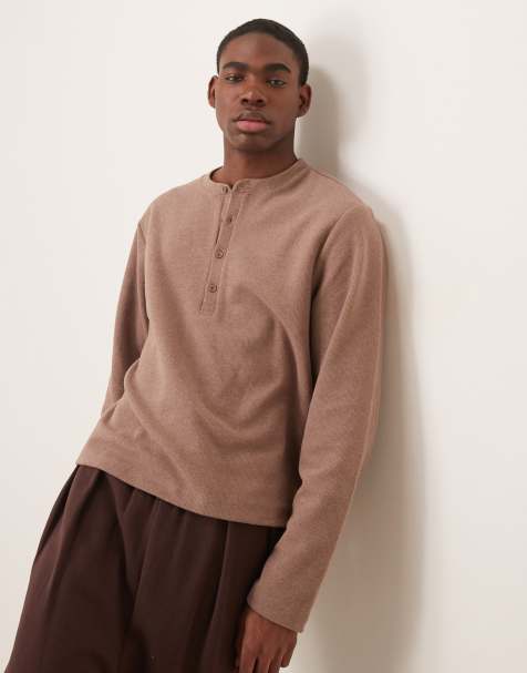 ASOS DESIGN – Brun, ribbad t-shirt med boxig passform, långa ärmar, henley-design och borstad yta - view 1