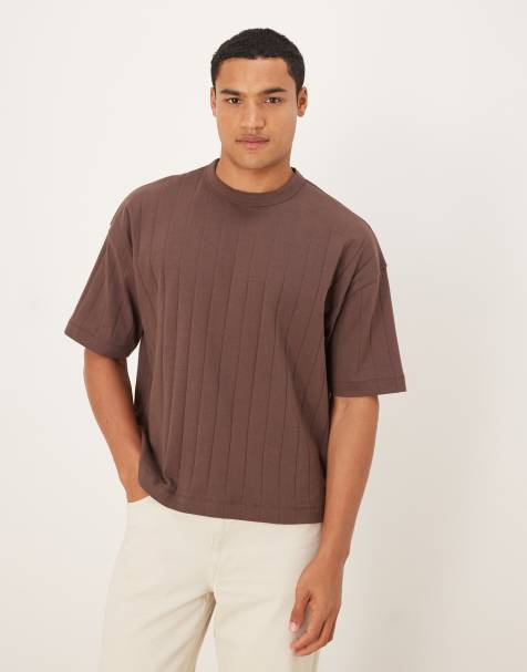 ASOS DESIGN – Brun, ribbad, texturerad t-shirt i oversize med boxig passform - view 1