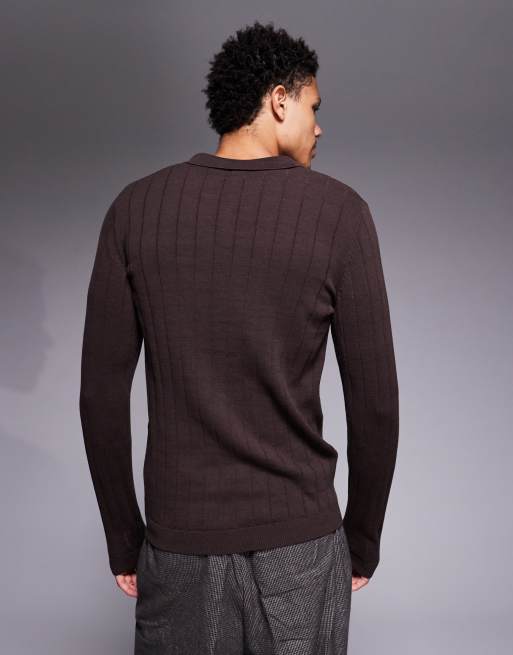 ASOS DESIGN – Brun, ribbstickad pikétröja i muscle fit med långa ärmar och v-öppning vid halsen, 3 av 5