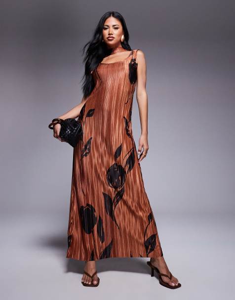 ASOS DESIGN – Brun, rosenmönstrad maxiklänning med scarf och fyrkantig ringning - view 1